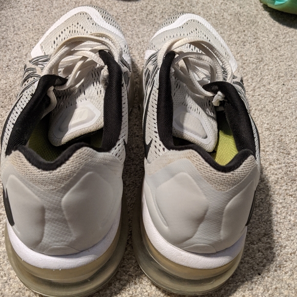 Nike Air Max - Sz 8 Women's - Picture 3 of 4